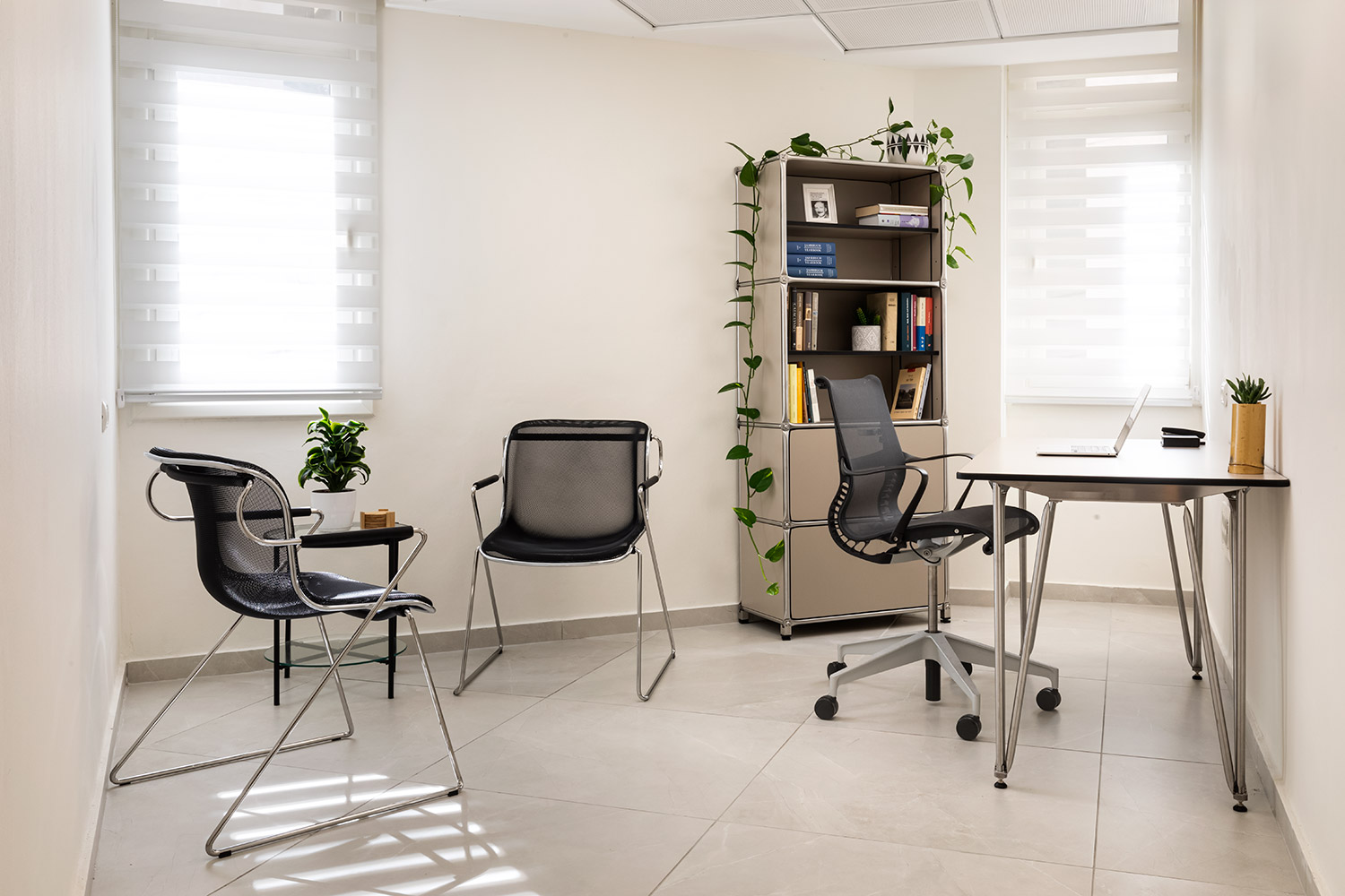system180panalopasetu-herman-miller.jpg
